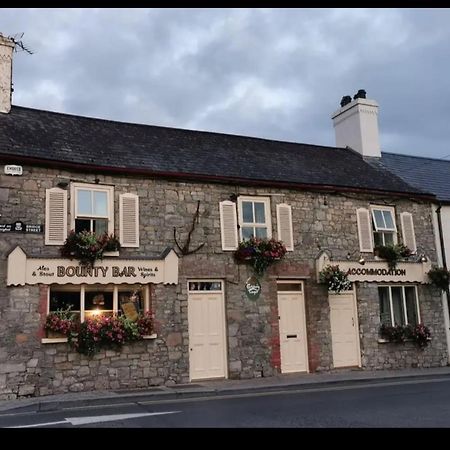 Hotel Bounty Bar Trim Exterior foto